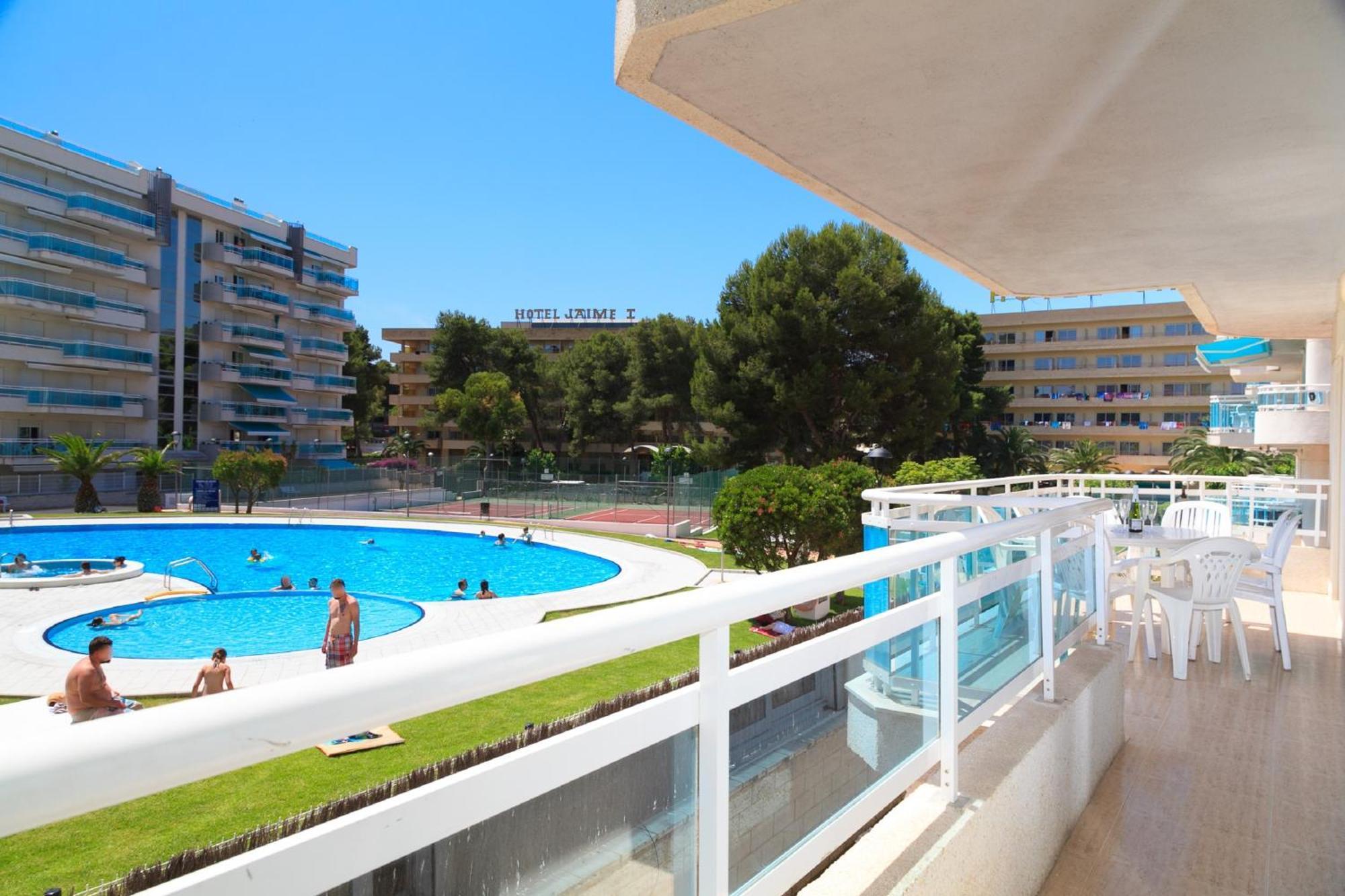 Uhc Larimar Family Complex Salou Quarto foto