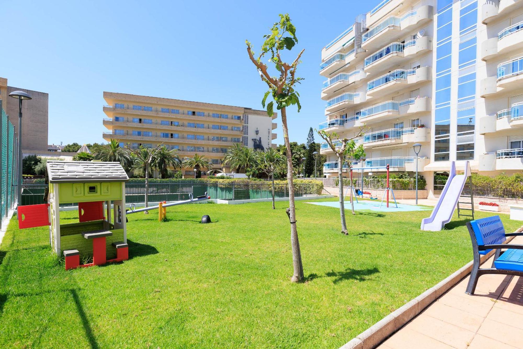 Uhc Larimar Family Complex Salou Exterior foto