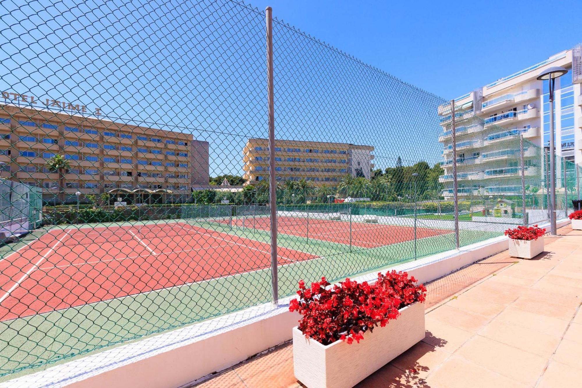 Uhc Larimar Family Complex Salou Exterior foto